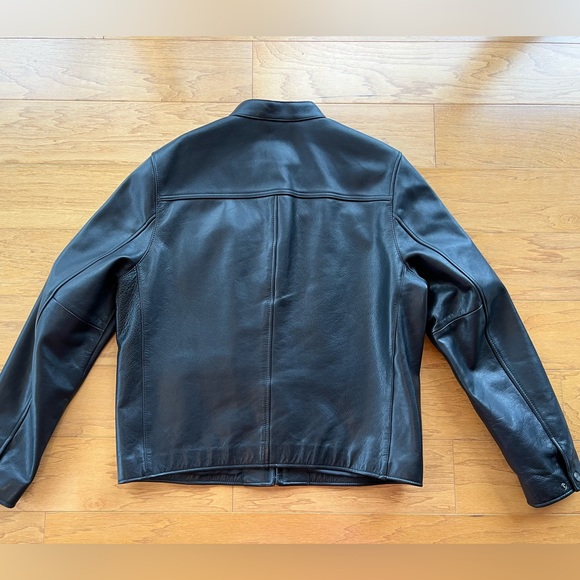 COACH leather men’s jacket, very lightly worn- in great shape. - Picture 3 of 5